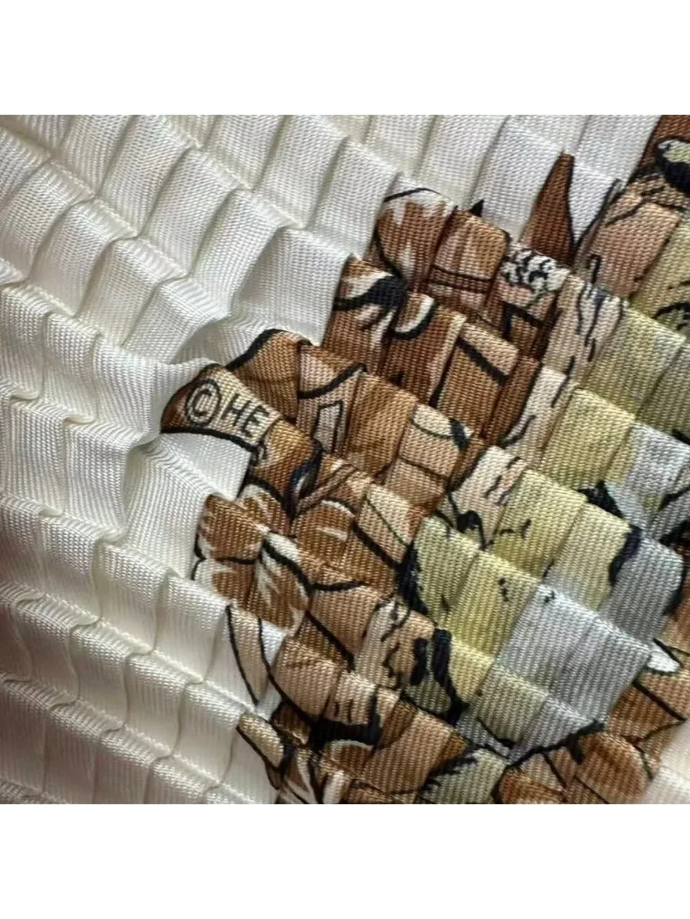 Hermes Pleats Jungle Love Silk White Scarf